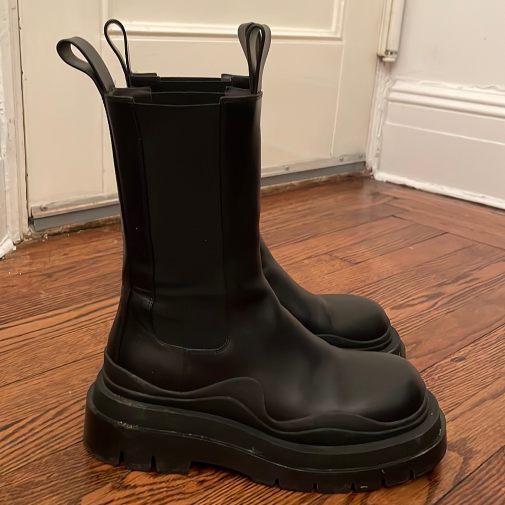 Bottega lug sole boot
